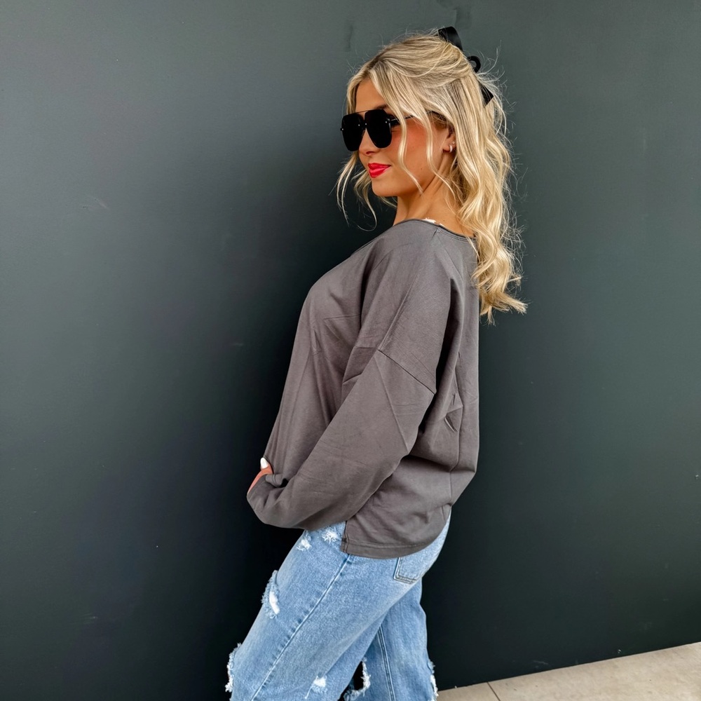 Parker Basic Washed Long Sleeve Tee In Charcoal | LG/XL - Picture 4 of 8